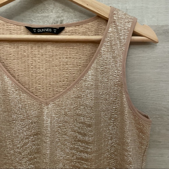 NWOT Dunnes Gold Nude Wavy Textured Sleeveless Tank Top - Picture 5 of 12